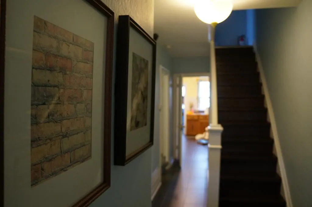 Locarno Hostel Toronto 0*,  Canada